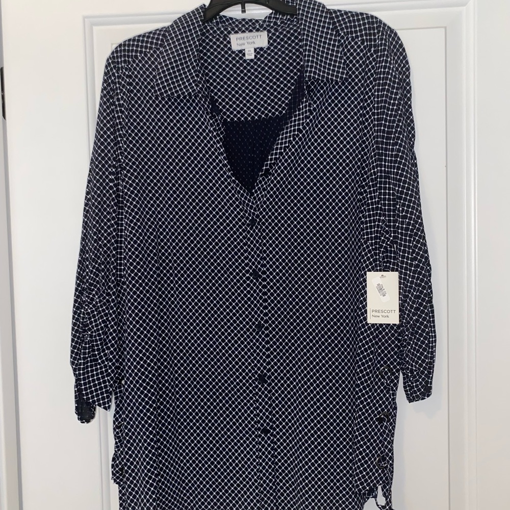 NWT Prescott NY black/white checked button down